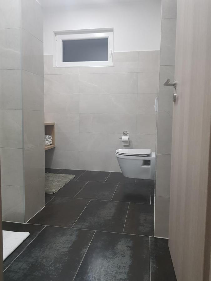 Rooms Vanteo Кореница Екстер'єр фото